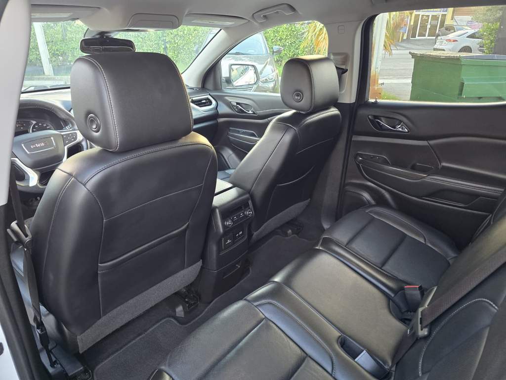 2021 GMC ACADIA 11