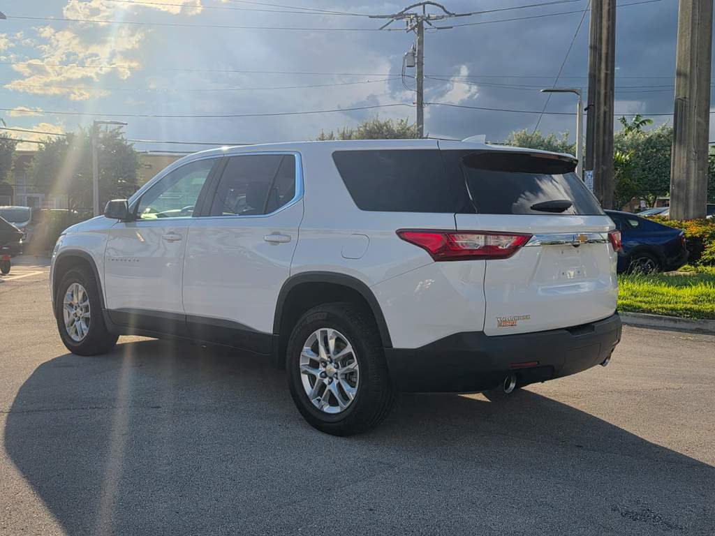 2021 CHEVROLET TRAVERSE 4