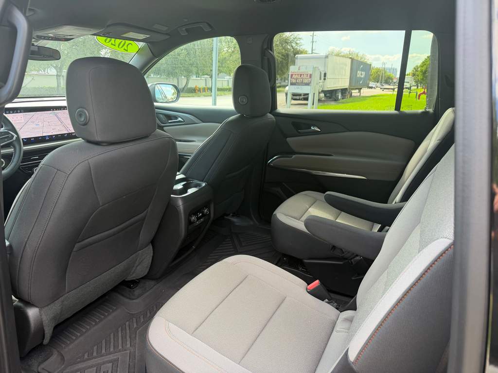2026 Chevrolet Traverse LT - Photo 12