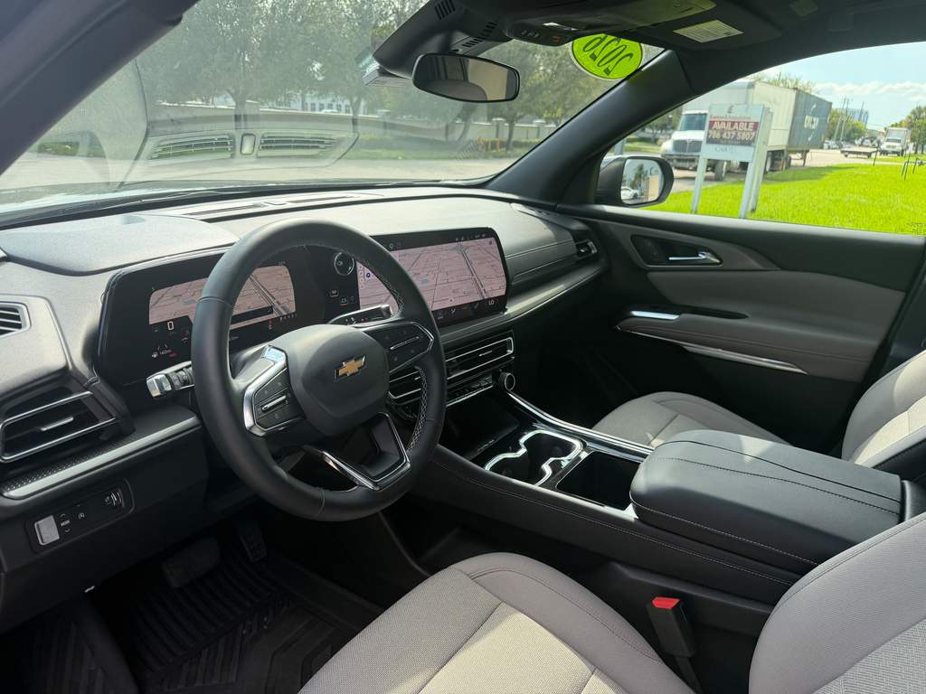 2026 Chevrolet Traverse LT - Photo 7