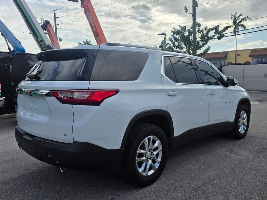 2018 CHEVROLET TRAVERSE 8