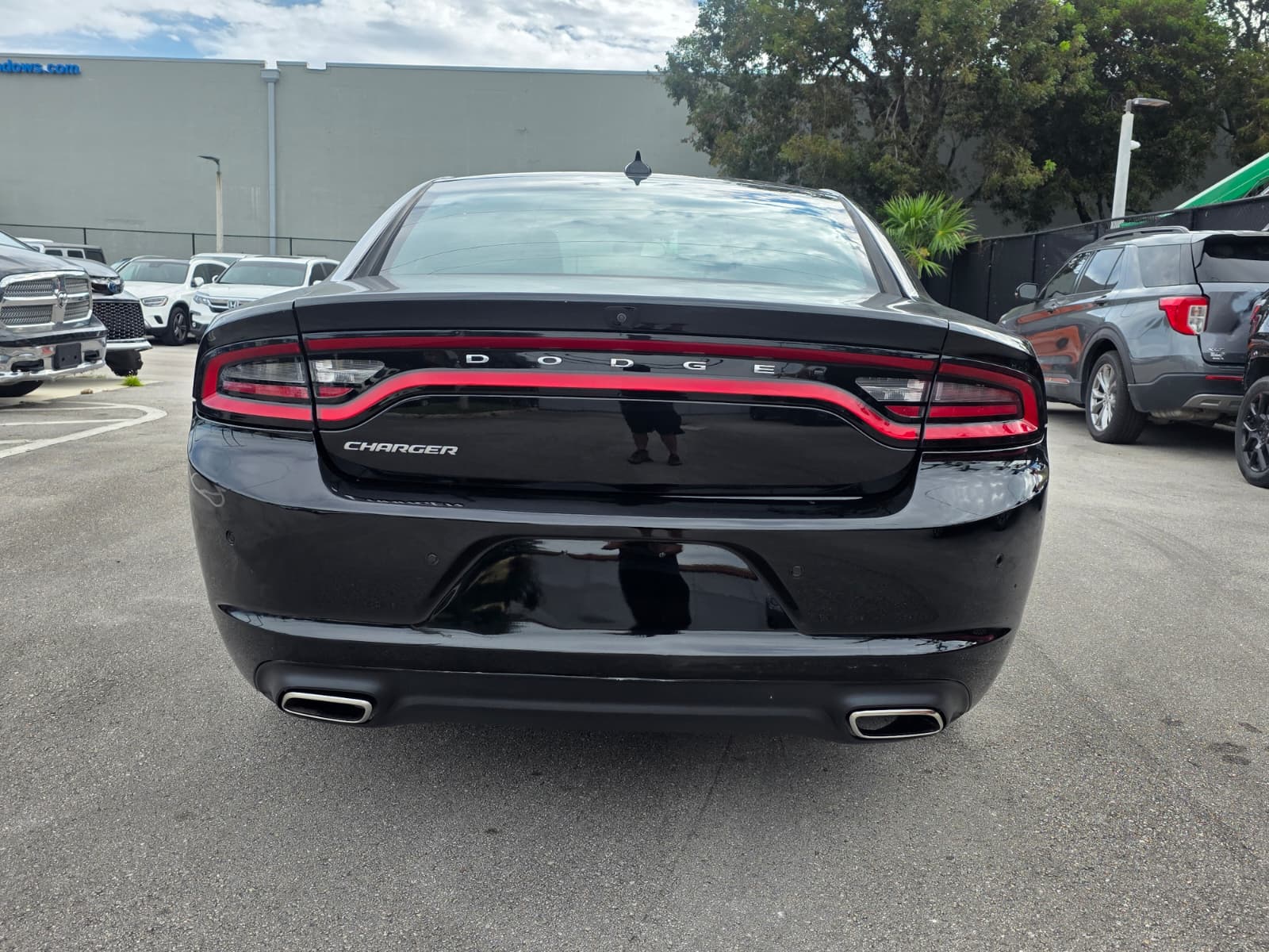 2023 DODGE CHARGER 10
