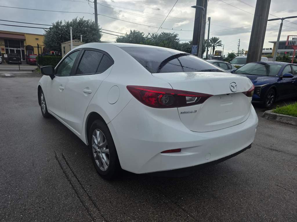 2018 MAZDA 3 9