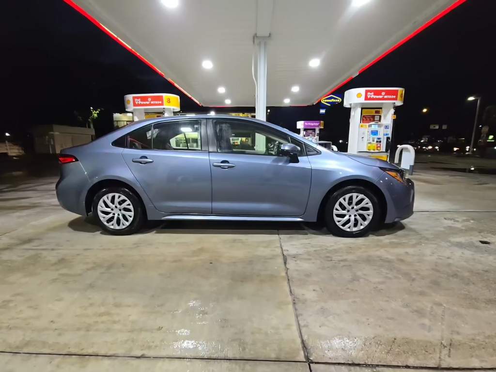 2023 TOYOTA COROLLA LE SEDAN 3