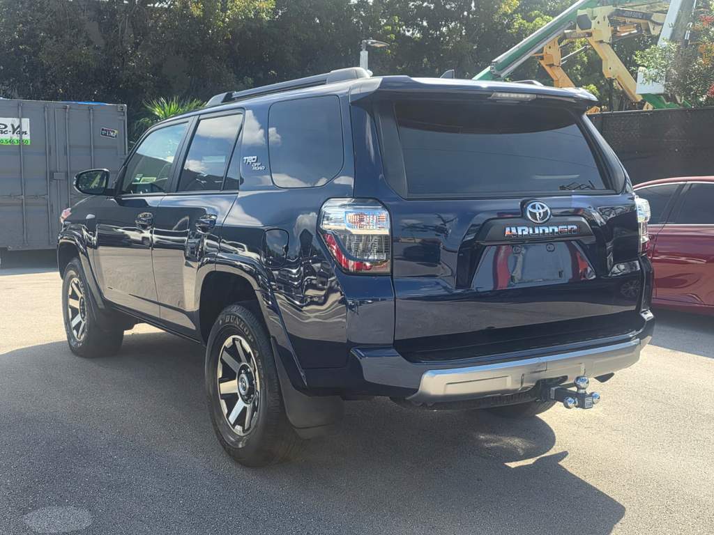 2021 TOYOTA 4RUNNER 6
