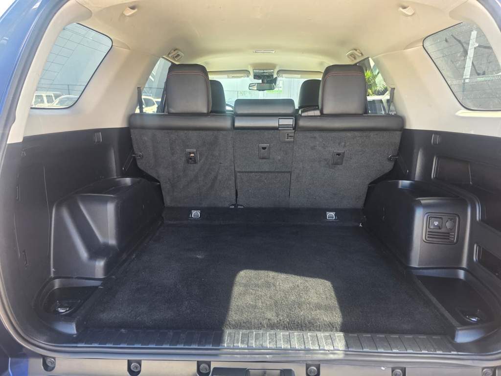 2021 TOYOTA 4RUNNER 7