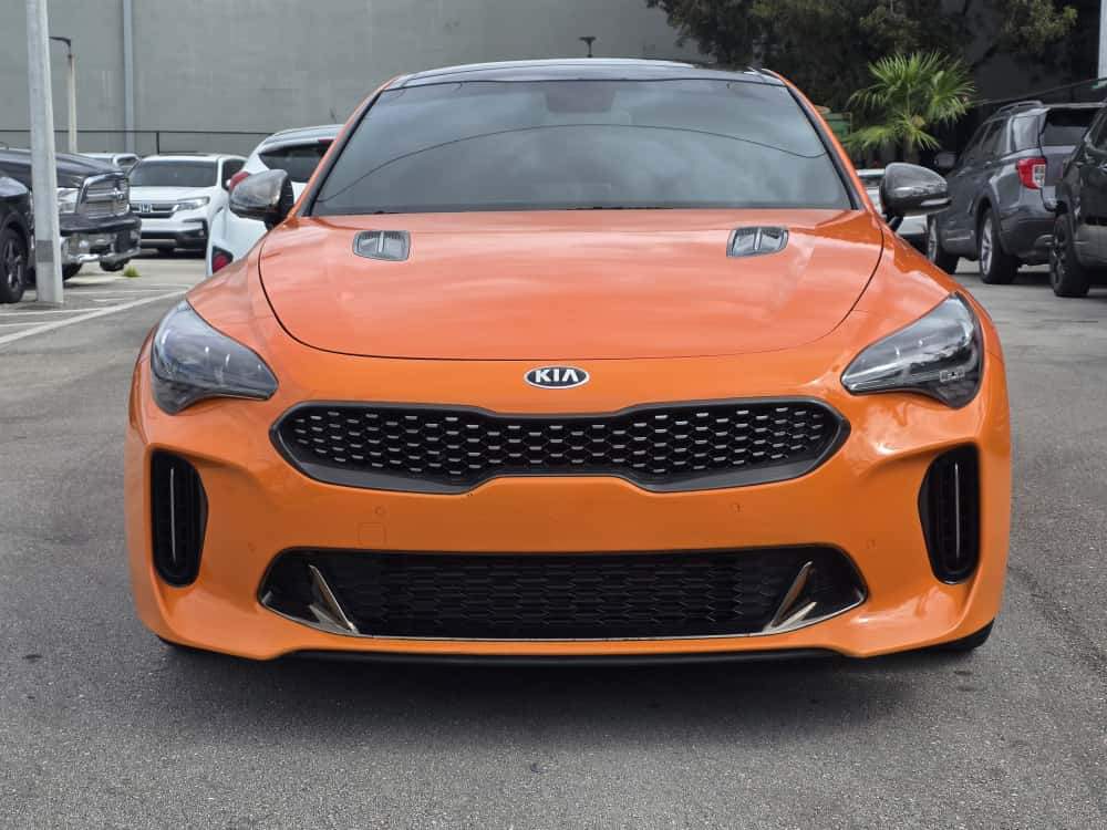 2019 KIA STINGER 2