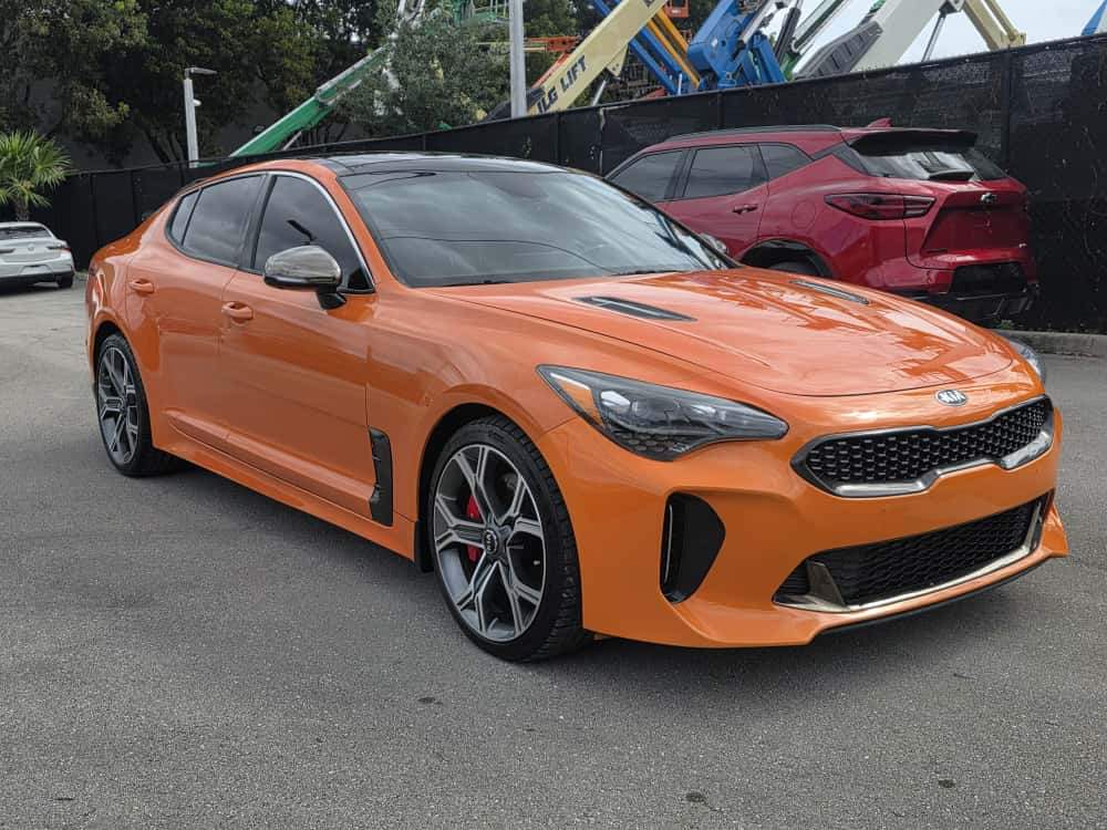 2019 KIA STINGER 3