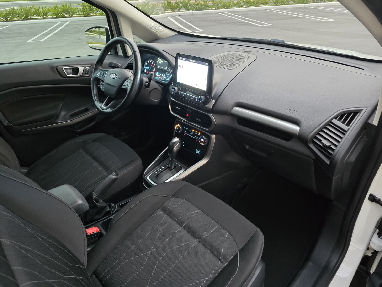 2018 FORD ECOSPORT 8